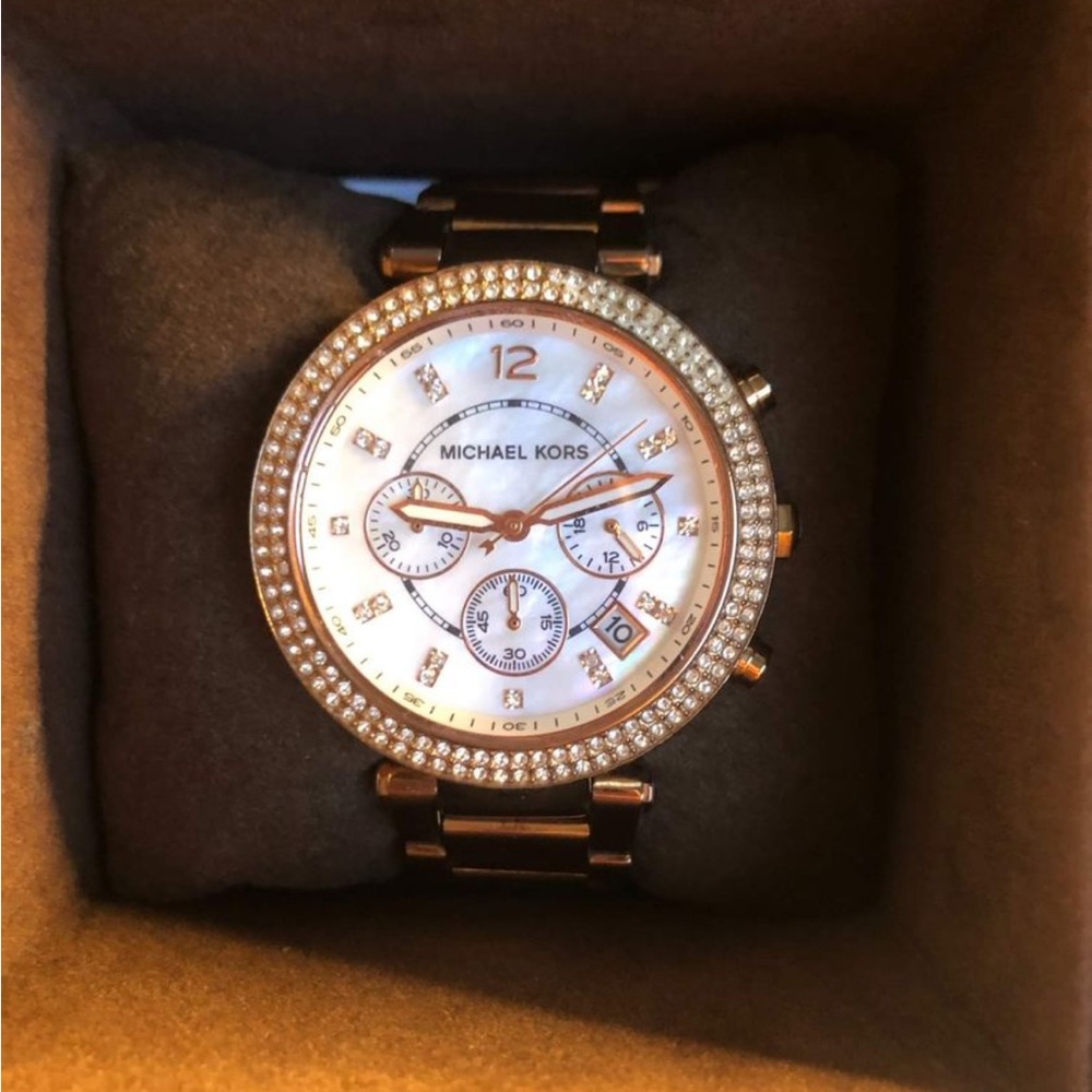 MICHAEL KORS Parker Rose Gold-Tone Watch - Picture 3 of 9